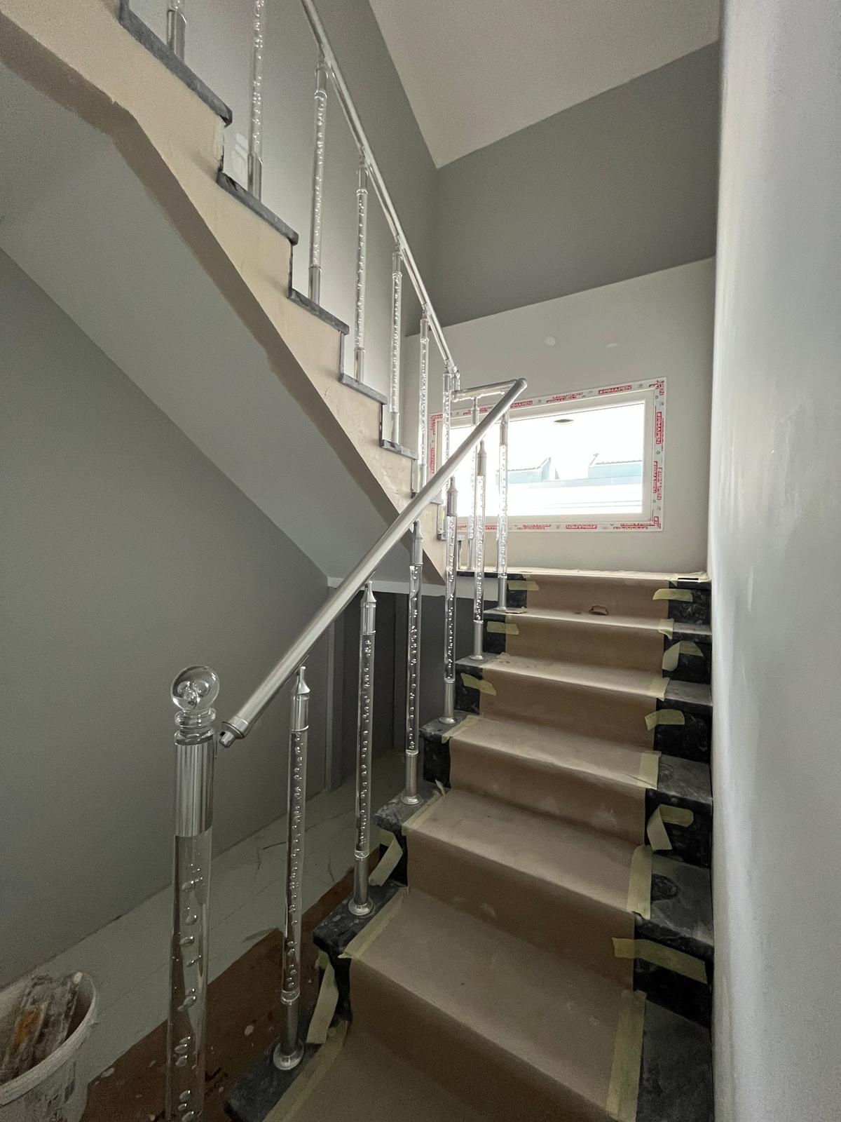 Merdiven pleksi korkuluk 2